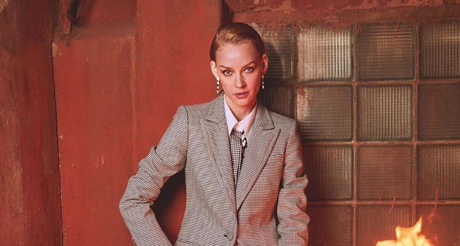 Светлана Ходченкова поразила фанатов шикарной фигурой: откровенные фото 40-летне