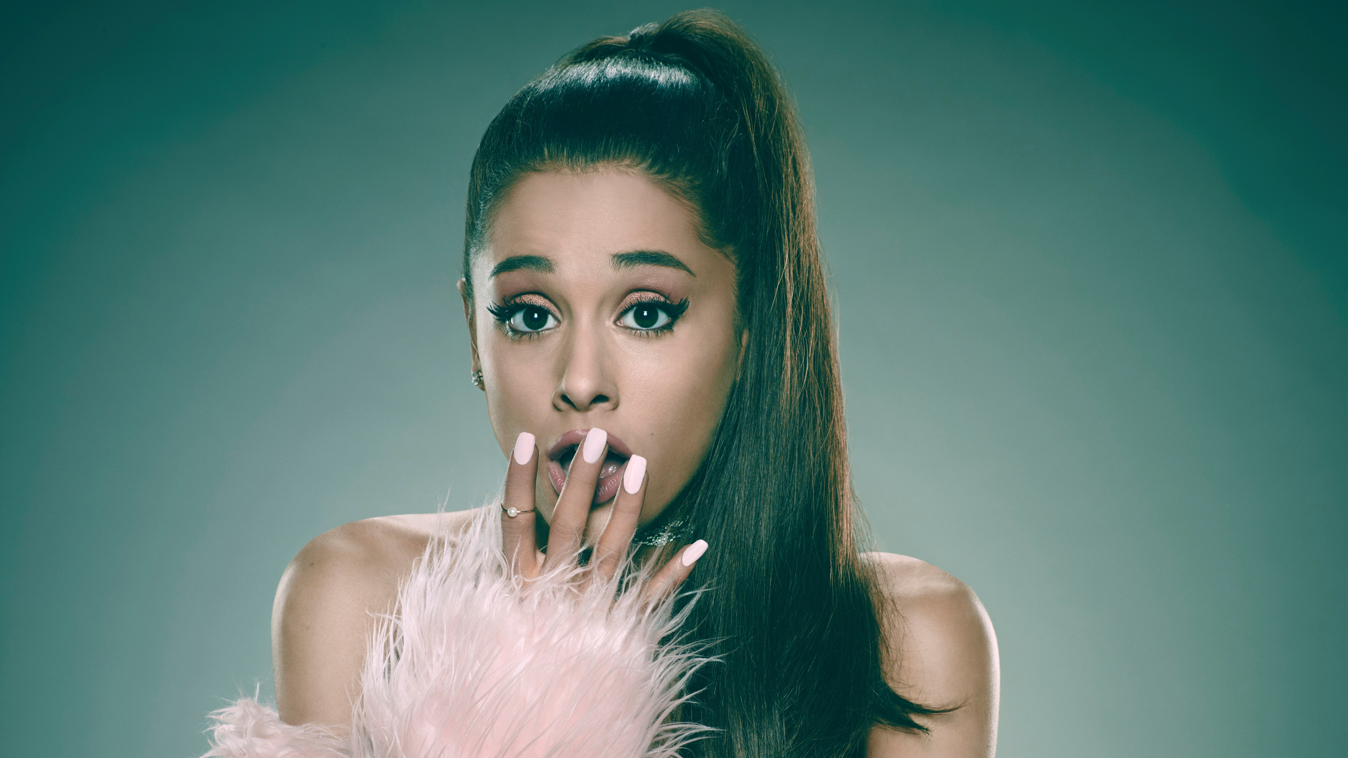 Ariana Grande Ballgag